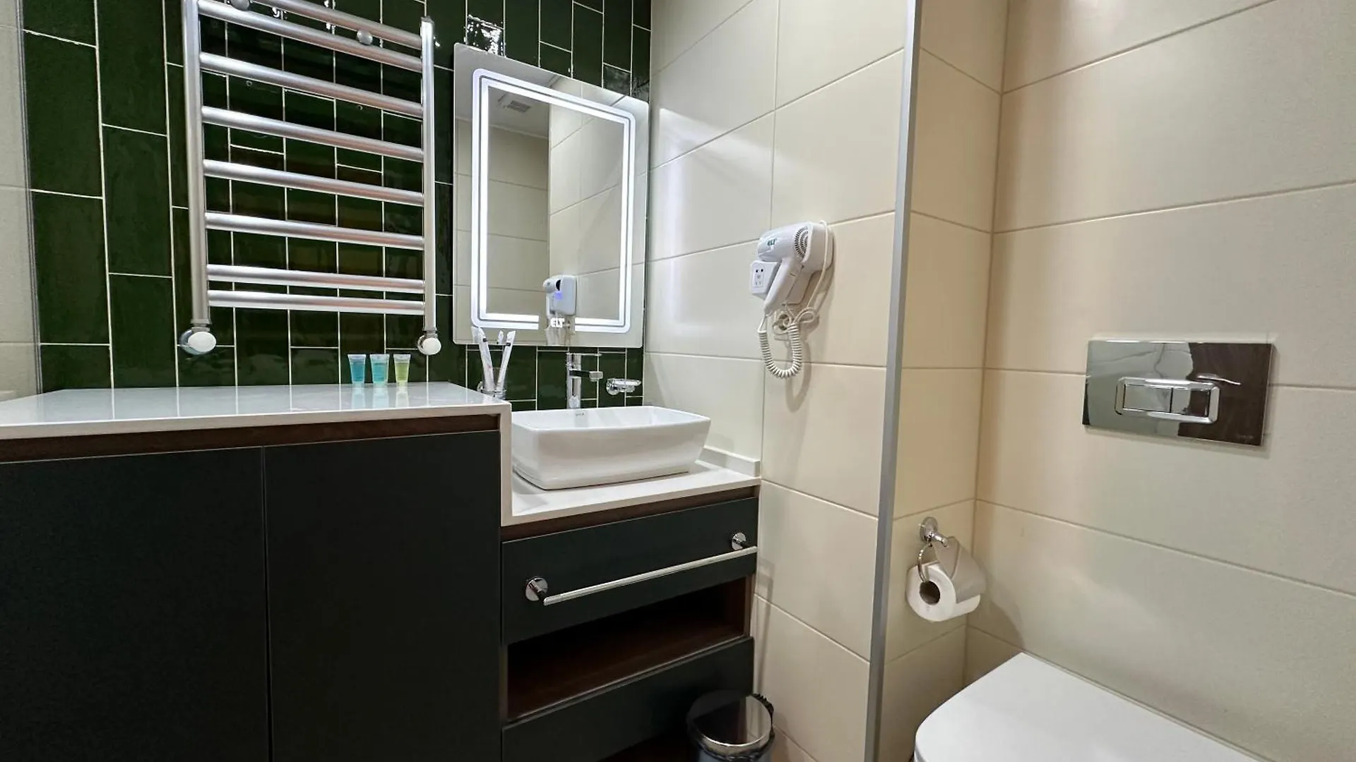 Dainty Apartment With Seaside View 923 Batumi Gruzie